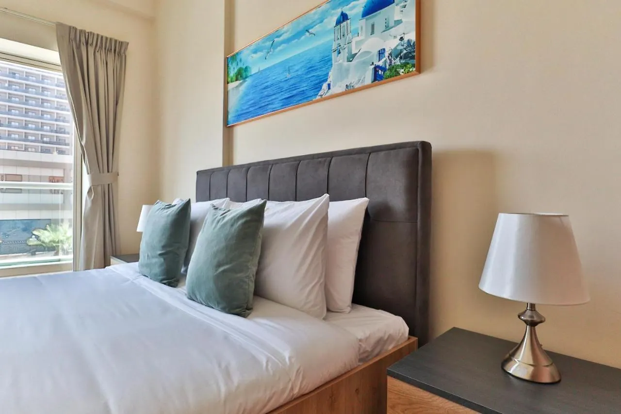 Welhome - Apt Amidst Golf Courses, Perfect For Sports Lovers Dubai 0*,  Vereinigte Arabische Emirate